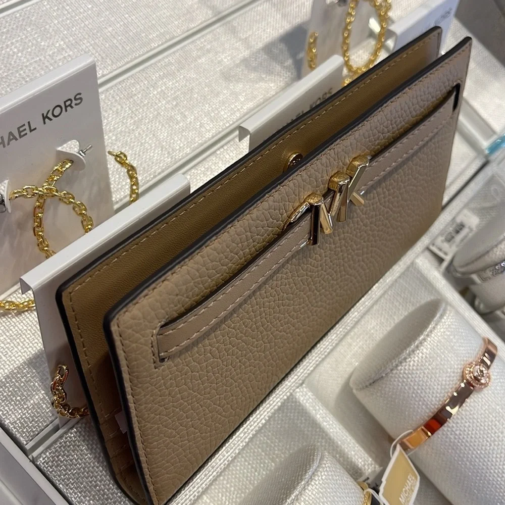 Michael Kors Reed Large Bifold Pebbled Leather Snap Wallet Card Case Camel NWT